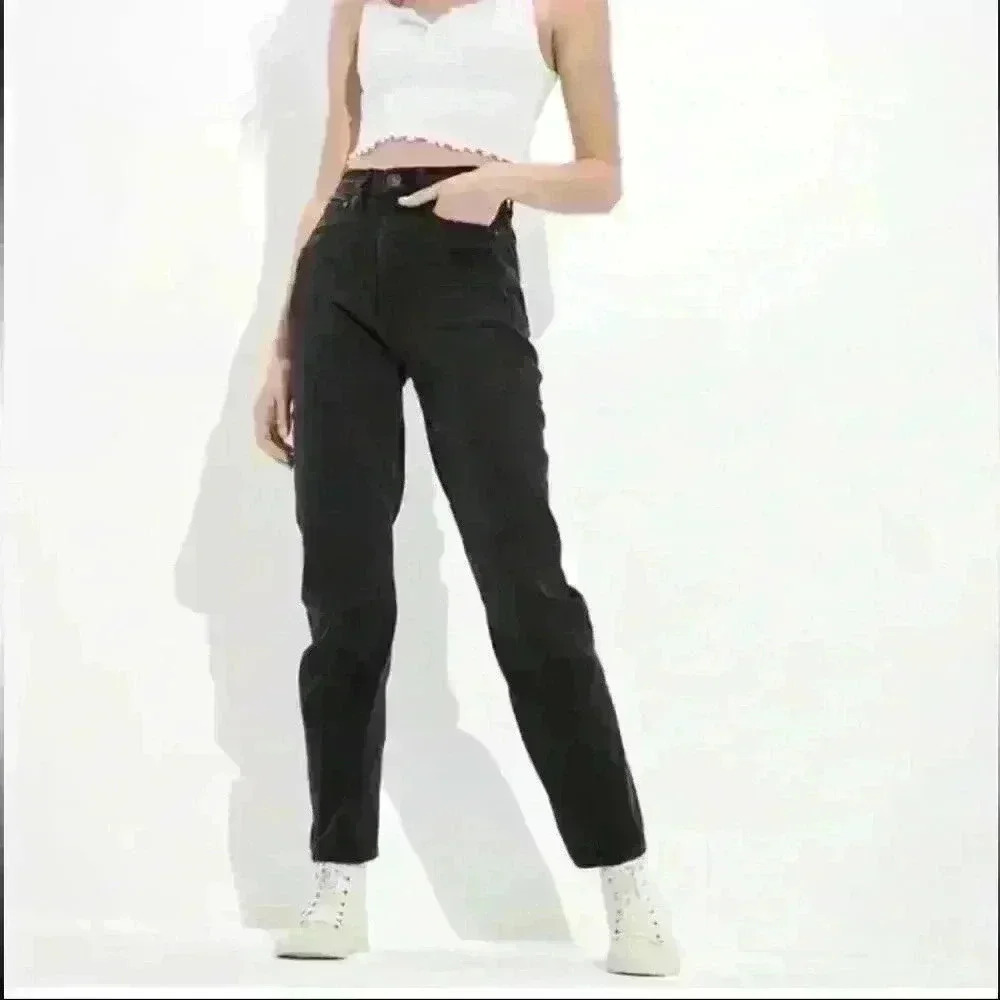 American Eagle Highest Rise 90’s Boyfriend Jeans Size 8R (No. 3693)